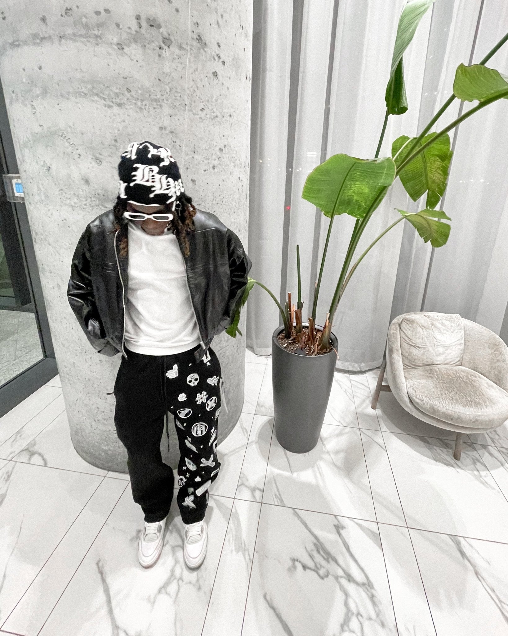 Unsorted xsweatpant '1106' (1 of 1)Pants