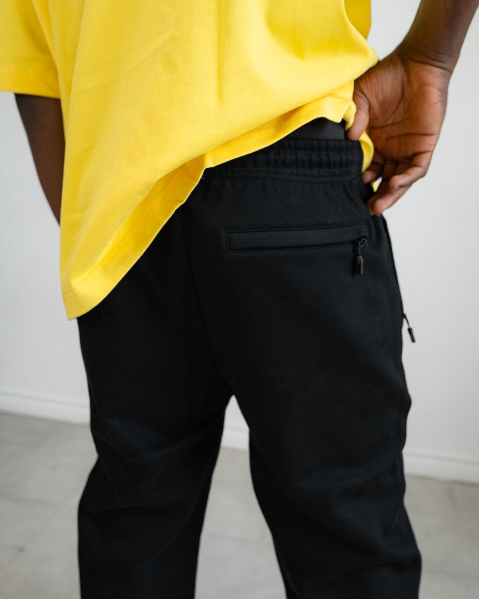 Unsorted xsweatpant '1106'