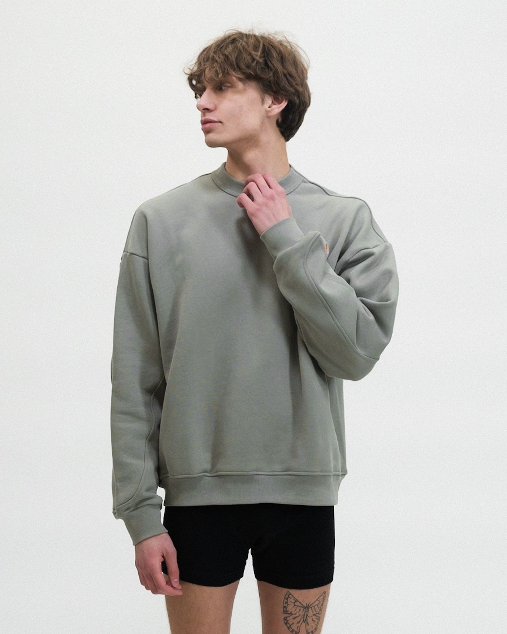 Unsorted xcrew neck 'Dawn of time'Crew Neck