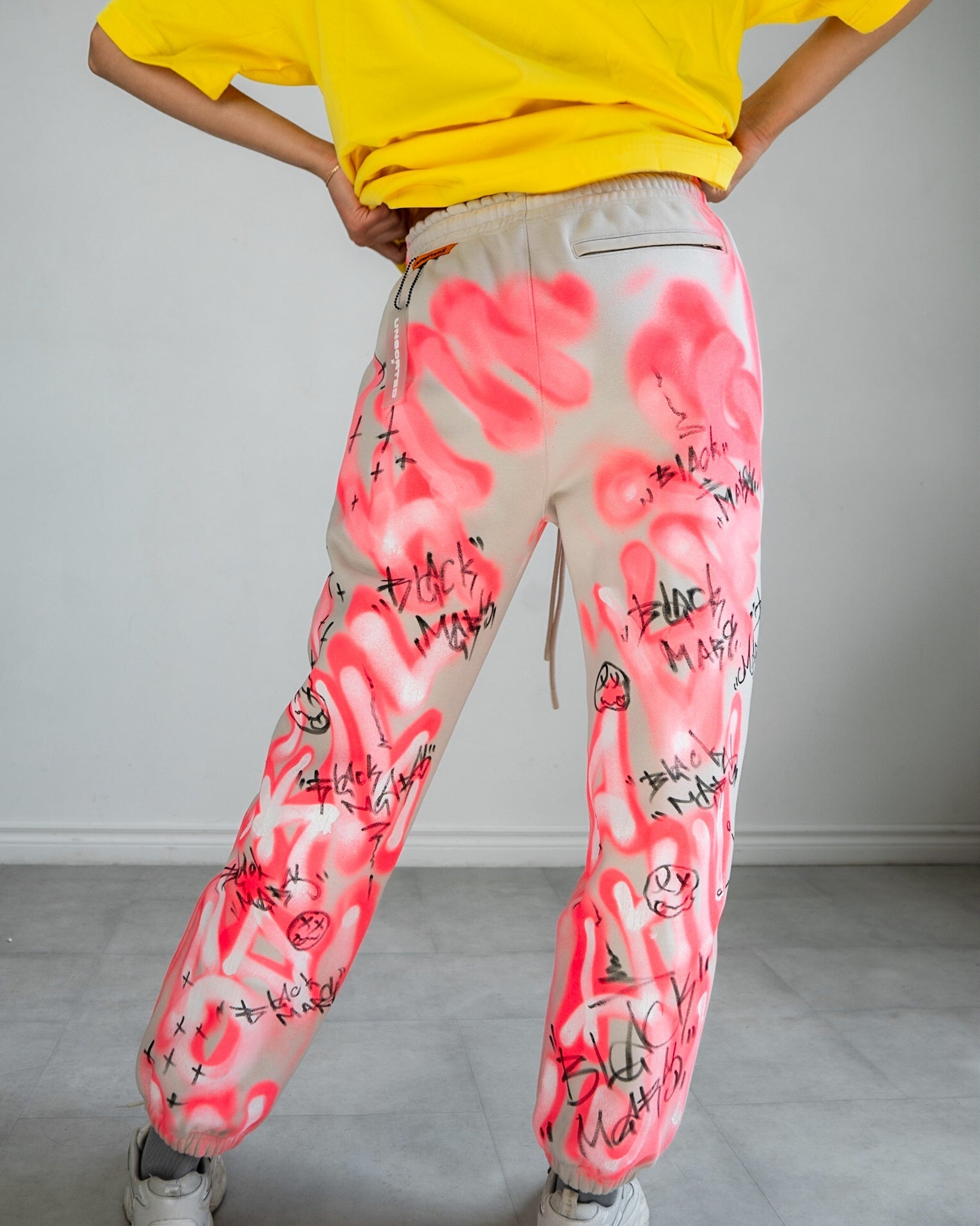 Unsorted x1 of 1 sweatpant
