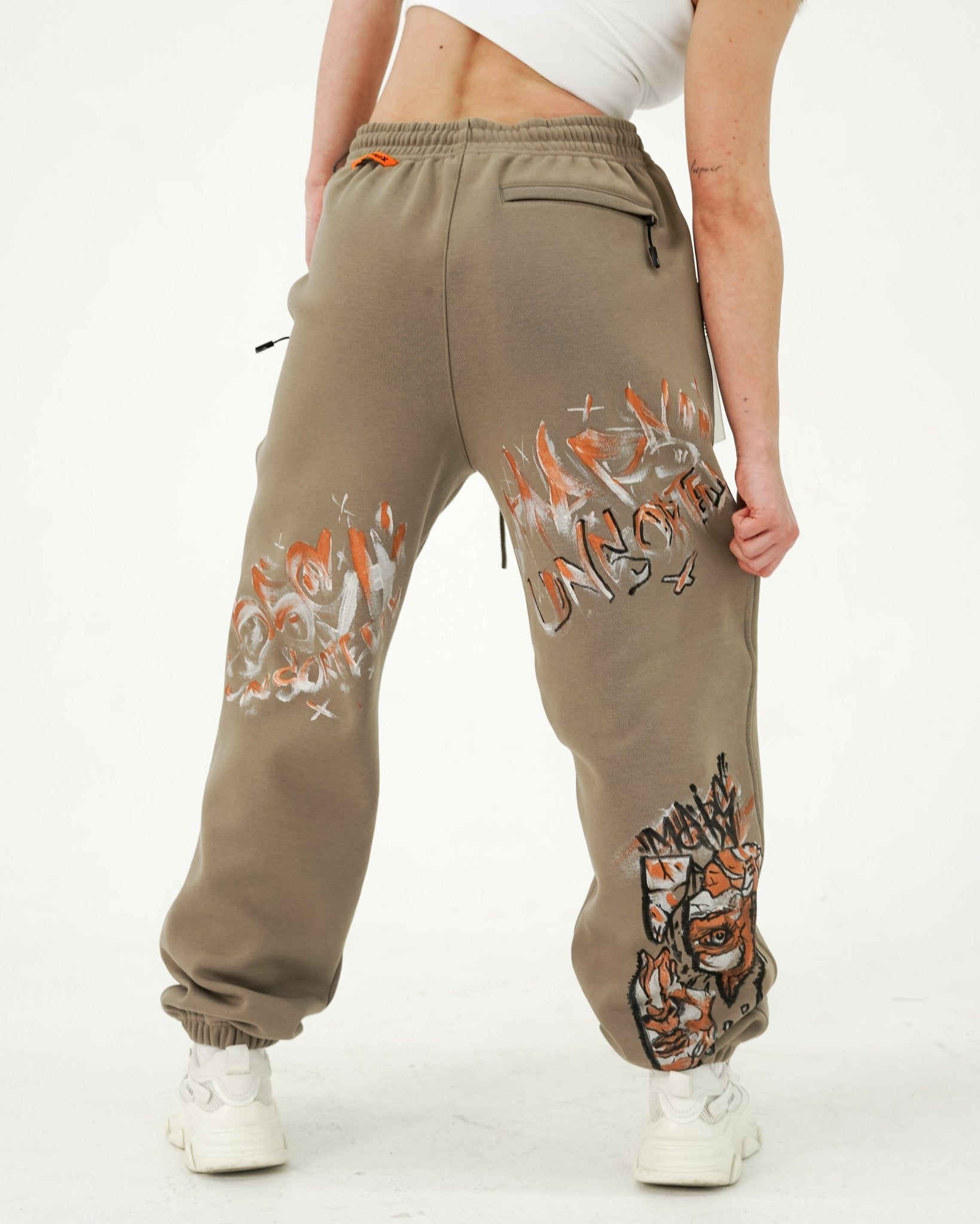 Unsorted x1 of 1 sweatpant
